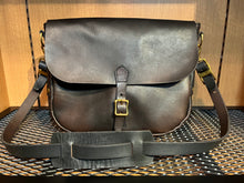 画像をギャラリービューアに読み込む, VASCO / VS-247L
LEATHER POSTMAN SHOULDER BAG -REGULAR