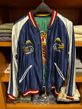 画像をギャラリービューアに読み込む, TAILOR TOYO
TT15972-145
Early 1950s Style Acetate Souvenir Jacket
"ROARING TIGER" × “EAGLE"