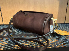 画像をギャラリービューアに読み込む, VASCO
LEATHER VOYAGE DRUM BAG
VSE-290L