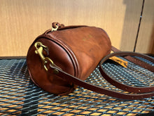 画像をギャラリービューアに読み込む, VASCO
LEATHER VOYAGE DRUM BAG
VSE-290L