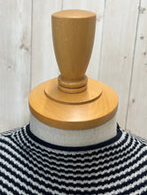 画像をギャラリービューアに読み込む, Mao made ゆるっふわっワッフル編みモックネックプルオーバー