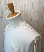 画像をギャラリービューアに読み込む, JOHNBULL カシミア混ハイネックニット