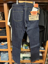 画像をギャラリービューアに読み込む, SUGAR CANE
Super “Denim” Collectibles #01
14oz. BLUE DENIM WAIST OVERALLS
“S1945” MODEL (WASH MODEL)