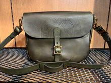 画像をギャラリービューアに読み込む, VASCO / VS-249L
LEATHER POSTMAN SHOULDER BAG -SMALL (USMAIL)