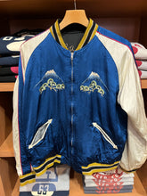 画像をギャラリービューアに読み込む, TAILOR TOYO
Early 1950s Style Acetate Souvenir Jacket
"KOSHO & CO.”
Special Edition
"DRAGON & TIGER × “EAGLE"