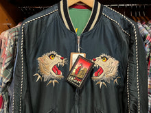 画像をギャラリービューアに読み込む, Lot No. TT15878-119
Mid 1950s Style Acetate Souvenir Jacket
"TIGER HEAD" × "CHEVY LOVER”
(AGING MODEL)