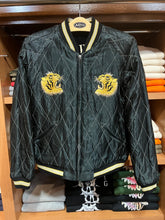 画像をギャラリービューアに読み込む, TAILOR TOYO
Lot No. TT15792-128
Mid 1950s Style Velveteen Souvenir Jacket
"ROARING TIGER” × "JAPAN MAP"