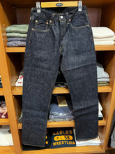 画像をギャラリービューアに読み込む, Lot No. SC41947
14.25oz.INDIGO DENIM
1947 MODEL (REGULAR STRAIGHT)