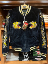 画像をギャラリービューアに読み込む, TAILOR TOYO
Lot No. TT15792-128
Mid 1950s Style Velveteen Souvenir Jacket
"ROARING TIGER” × "JAPAN MAP"