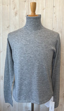 画像をギャラリービューアに読み込む, JOHNBULL カシミヤ混ハイネックニット