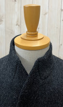 画像をギャラリービューアに読み込む, A PIECE OF LIBRARY ウールヘリンボンハリスジャケット