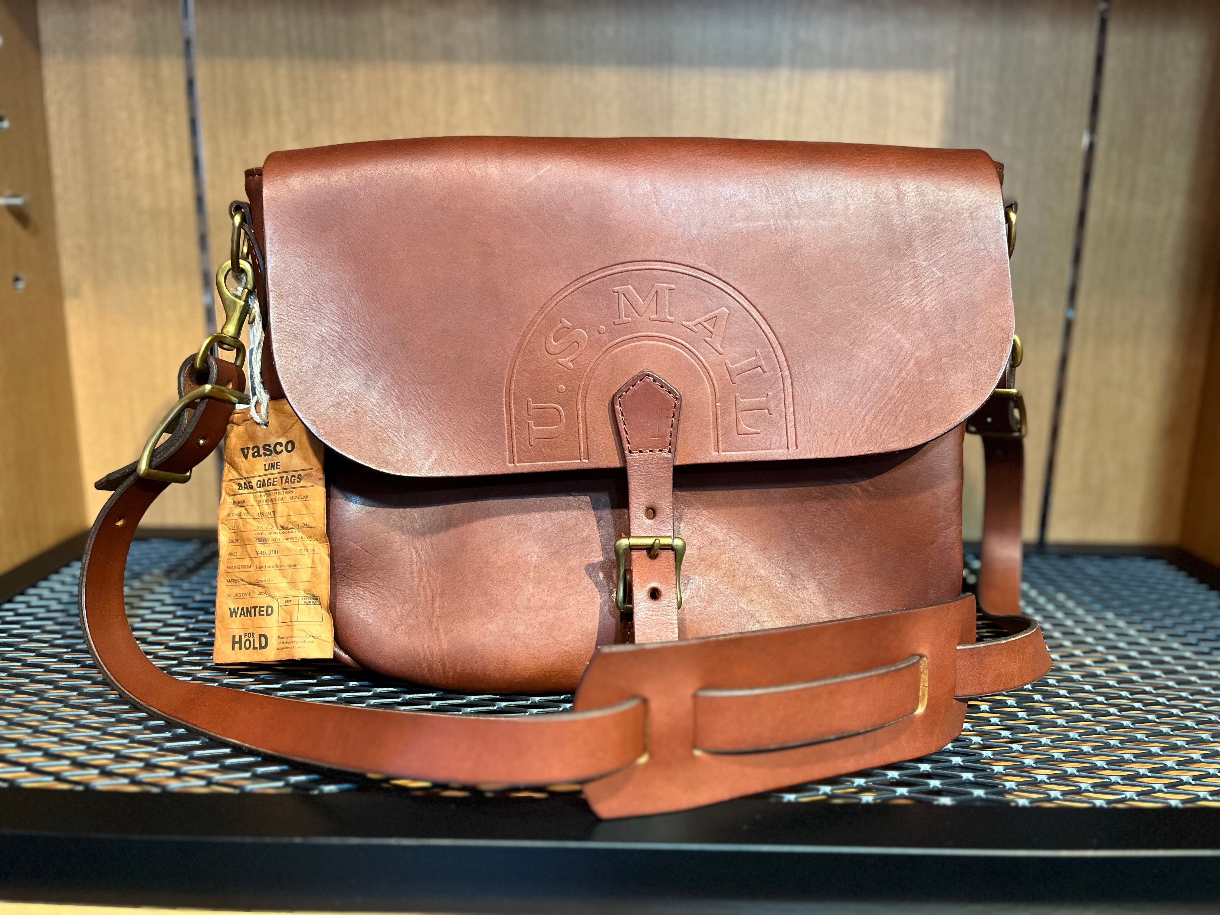 VASCO LEATHER POSTMAN SHOULDER BAG -REGULAR (USMAIL) – THING
