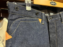 画像をギャラリービューアに読み込む, WAREHOUSE GREENEBAUM OVERALLS
Lot 1229 1900 4POCKET HEAVY LEATHER BOUND OVERALL