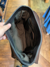 画像をギャラリービューアに読み込む, VASCO
LEATHER POSTMAN SHOULDER BAG -REGULAR (USMAIL)