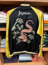 画像をギャラリービューアに読み込む, TAILOR TOYO
KOSHO & CO. SPECIAL EDITION
TT15713-119
Early 1950s Style Acetate Souvenir Jacket
"KOSHO & CO." Special Edition "PIT VIPER" × "EAGLE & SNAKE"