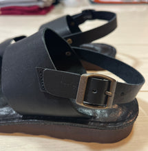 画像をギャラリービューアに読み込む, NATURAL LAUNDRY オーリオLストラップサンダル