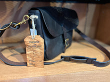 画像をギャラリービューアに読み込む, VASCO
LEATHER POSTMAN SHOULDER BAG -SMALL (USMAIL)