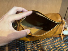 画像をギャラリービューアに読み込む, VASCO
LEATHER VOYAGE DRUM BAG
VSE-290L