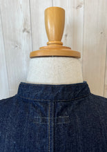 画像をギャラリービューアに読み込む, D.M.G. アーモンドジャケット