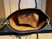 画像をギャラリービューアに読み込む, VASCO VS-264TL
LEATHER BOAT TOTE BAG