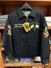 画像をギャラリービューアに読み込む, TAILOR TOYO
TT15979
Early 1960s Style Reversible Vietnam Jacket
"VIETNAM TIGER" × "VIETNAM MAP"