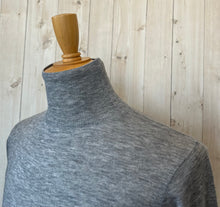 画像をギャラリービューアに読み込む, JOHNBULL カシミヤ混ハイネックニット
