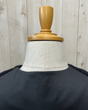 画像をギャラリービューアに読み込む, APIECE OF LIBRARY ウールヘリンボンロイドベスト
