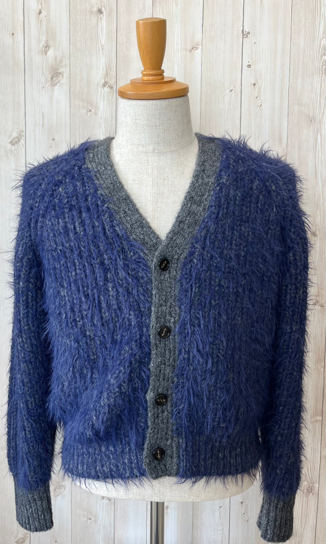 LE MELANGE Vネックカーデ