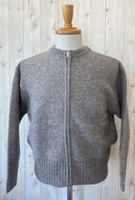 画像をギャラリービューアに読み込む, Mao made ダブルジップクルーネックブルゾン
