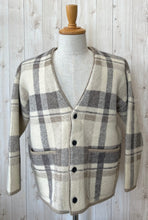 画像をギャラリービューアに読み込む, LE MELANGE Vネックアウターカーデ
