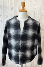 画像をギャラリービューアに読み込む, LE MELANGE コクーンシルエットデザインカーデ
