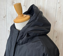 画像をギャラリービューアに読み込む, Mao made フード付きコンパクト丈ブルゾン
