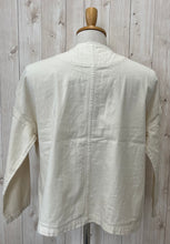 画像をギャラリービューアに読み込む, HARVESTY アトリエジャケット
