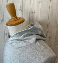 画像をギャラリービューアに読み込む, Mao made 異ゲージリブオトナのためのニットパーカ
