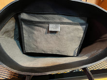 画像をギャラリービューアに読み込む, VASCO VS-264TL
LEATHER BOAT TOTE BAG
