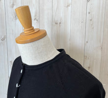 画像をギャラリービューアに読み込む, Mao made ロンTEE感覚で着れてカーディガンとしても着れる2WAYプルオーバー
