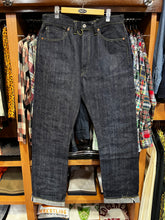 画像をギャラリービューアに読み込む, SUGAR CANE
Lot No. SC49050
Super "Denim” Collectibles
#50 13.5oz. DENIM WAIST OVERALLS
"1940’s SPECIAL" Made in USA
NON WASH MODEL
