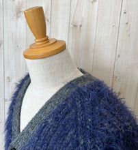 画像をギャラリービューアに読み込む, LE MELANGE Vネックカーデ
