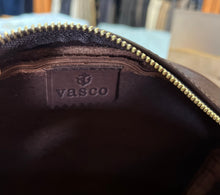 画像をギャラリービューアに読み込む, VASCO LEATHER OFFICER  POUCH BAG[B.L.W.]VS-296L
