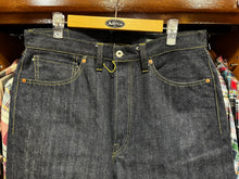 画像をギャラリービューアに読み込む, SUGAR CANE
Lot No. SC49050
Super "Denim” Collectibles
#50 13.5oz. DENIM WAIST OVERALLS
"1940’s SPECIAL" Made in USA
NON WASH MODEL
