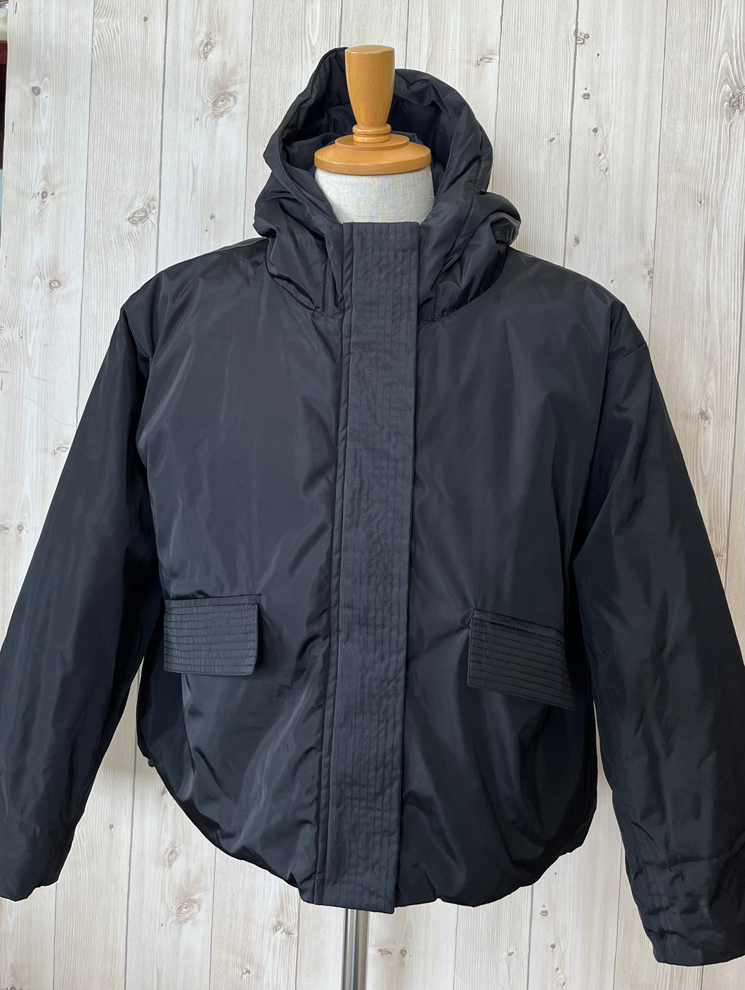 Mao made フード付きコンパクト丈ブルゾン