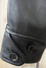 画像をギャラリービューアに読み込む, BILTBUCK Lot.500W Queen's Grizzly Jacket
