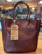 画像をギャラリービューアに読み込む, vasco LEATHER OLD TOTE BAG-MEDIUM
