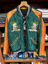 画像をギャラリービューアに読み込む, TAILOR TOYO
Lot No. TT15973-119
Late 1950s Style Acetate Quilted Souvenir Jacket
“MOOSE" × "ALASKAN EAGLE"
