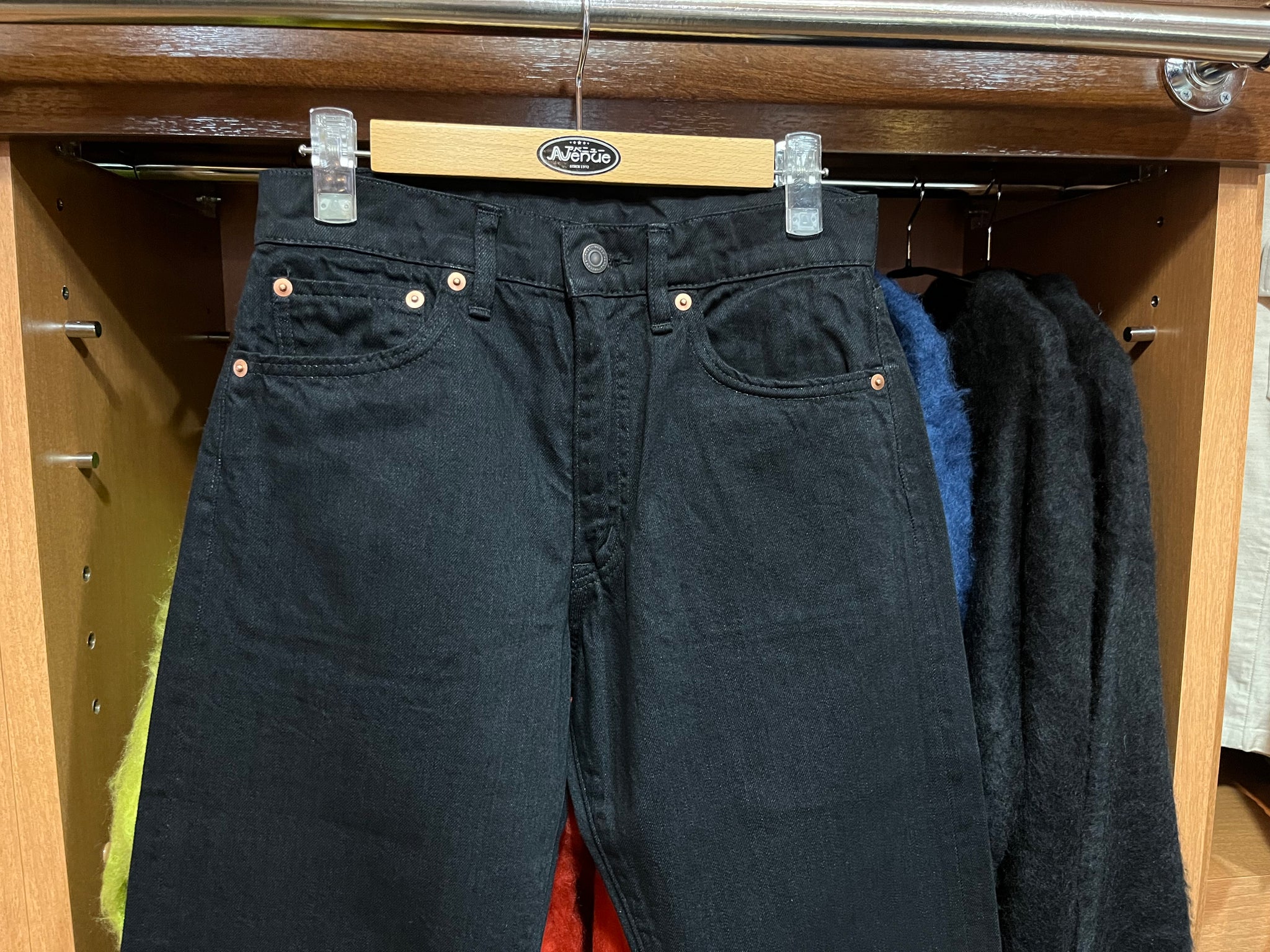 TCB JEANS 505 BKBK – THING