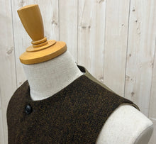 画像をギャラリービューアに読み込む, A PIECE OF LIBRARY ウールヘリンボンロイドベスト
