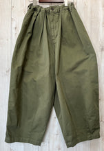 画像をギャラリービューアに読み込む, HARVESTY イージーサーカスパンツ
