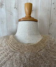 画像をギャラリービューアに読み込む, LE MELANGE Vネックカーデ
