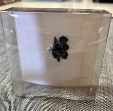 画像をギャラリービューアに読み込む, grin スズランイヤーカフ
