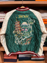 画像をギャラリービューアに読み込む, TAILOR TOYO
Lot No. TT15791-145
Early 1950s Style Acetate Quilted Souvenir Jacket
&quot;JAPAN MAP&quot; × &quot;GOLD DRAGON”
